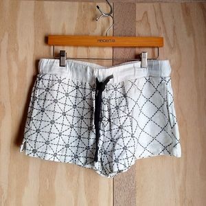 Lou & Grey shorts